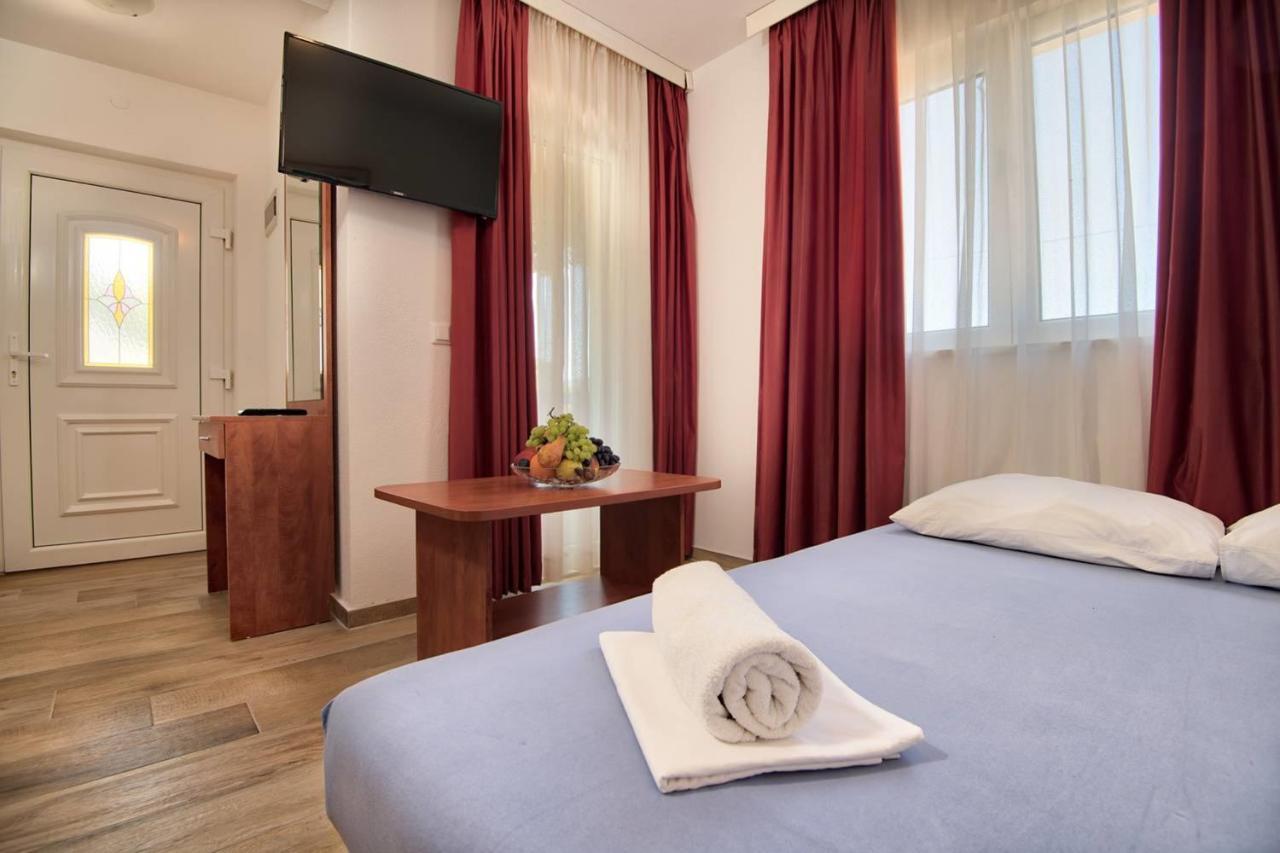 נאום Apartments Bona מראה חיצוני תמונה