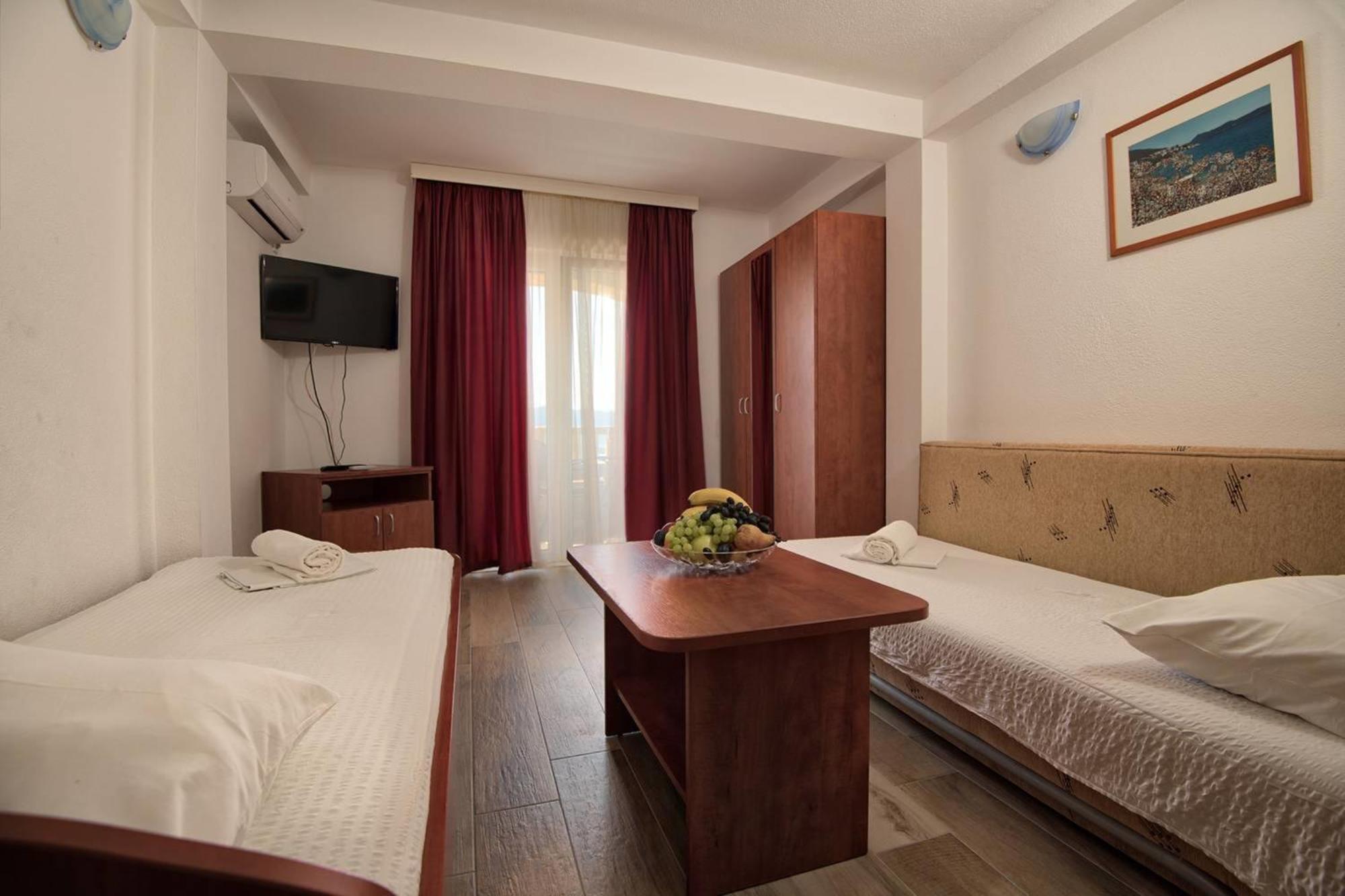 נאום Apartments Bona חדר תמונה