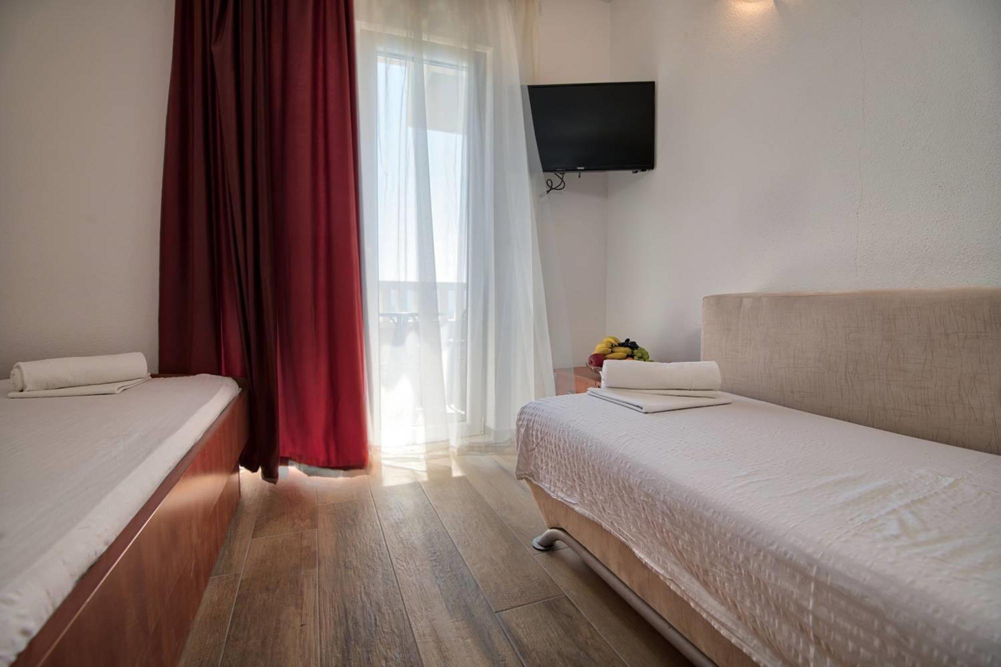 נאום Apartments Bona חדר תמונה